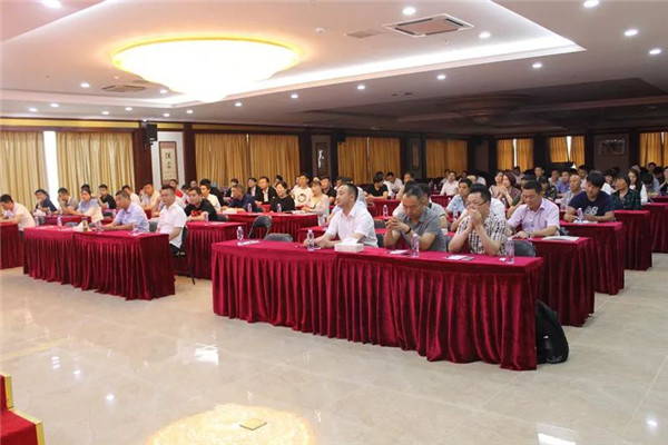 “百万优店·掘金华东”新盈利模式招商发布会圆满结束！