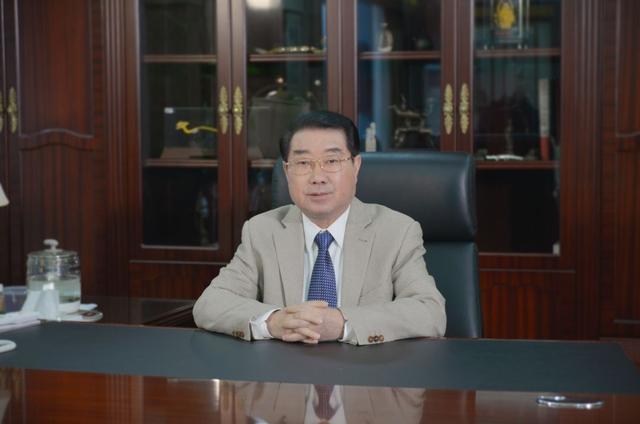 中至信家居董事长陈中信